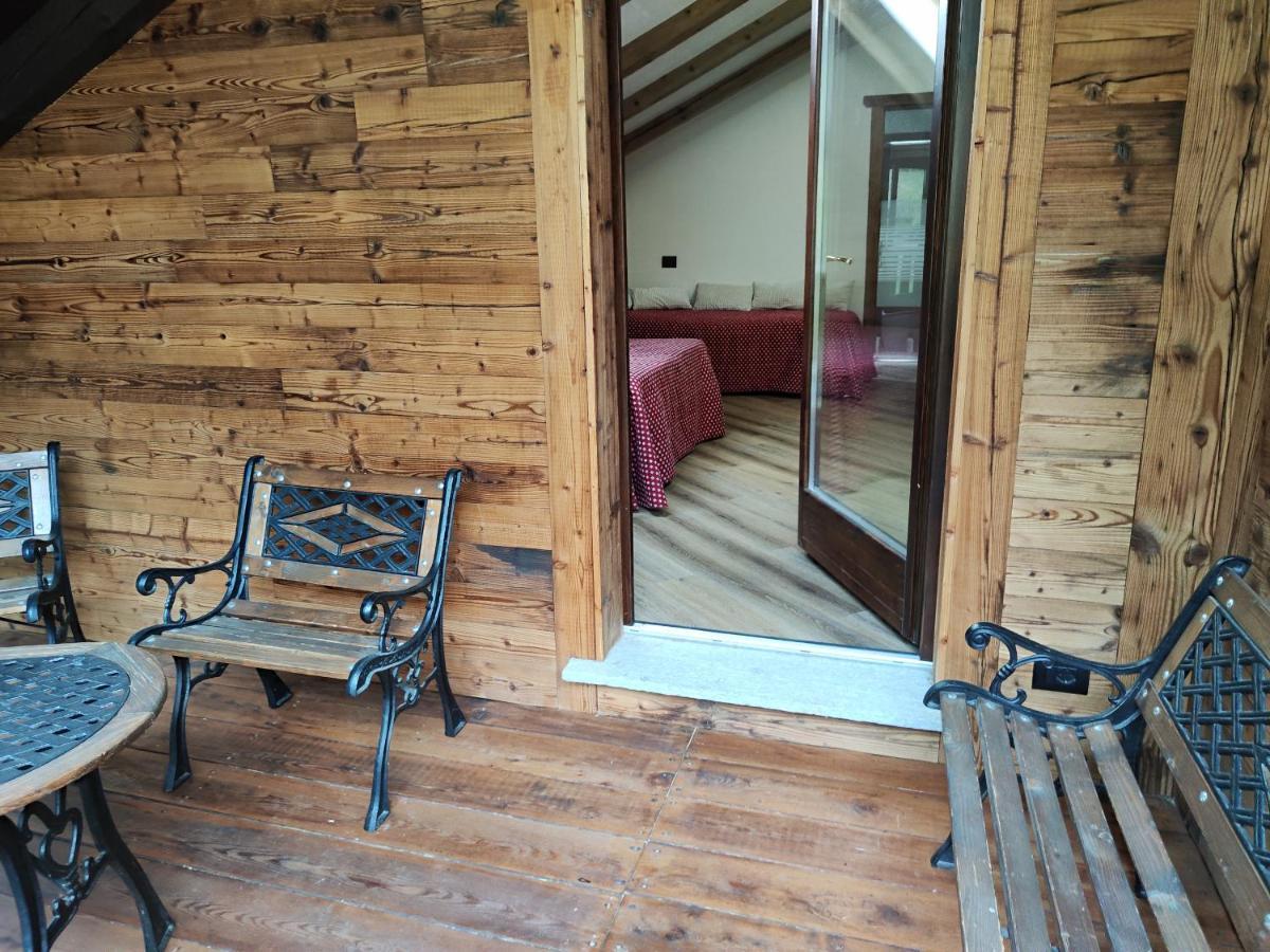 Готель A Casa Da Elide Aymavilles Екстер'єр фото